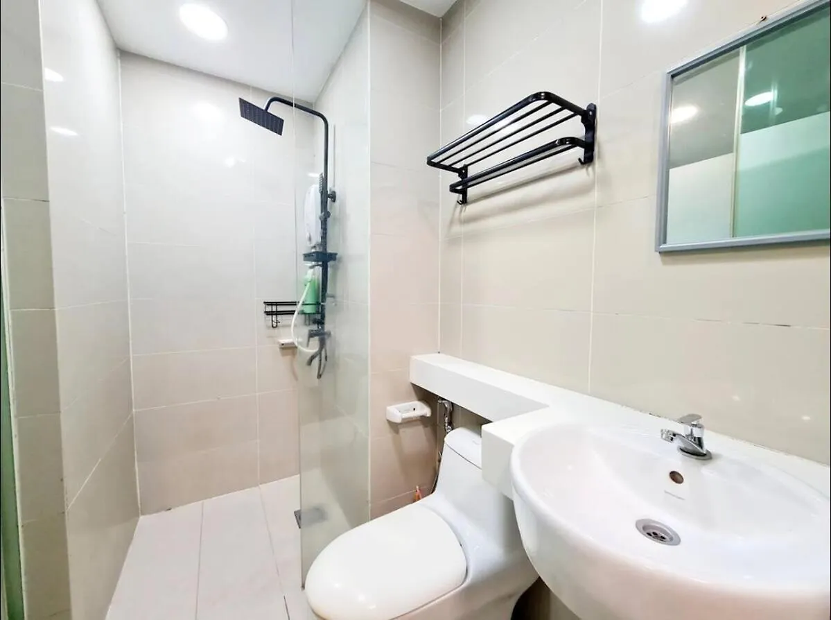 קואלה לומפור Short Stay House- 2 Bedroom 9 Guest The Scott Garden 0*, קואלה לומפור