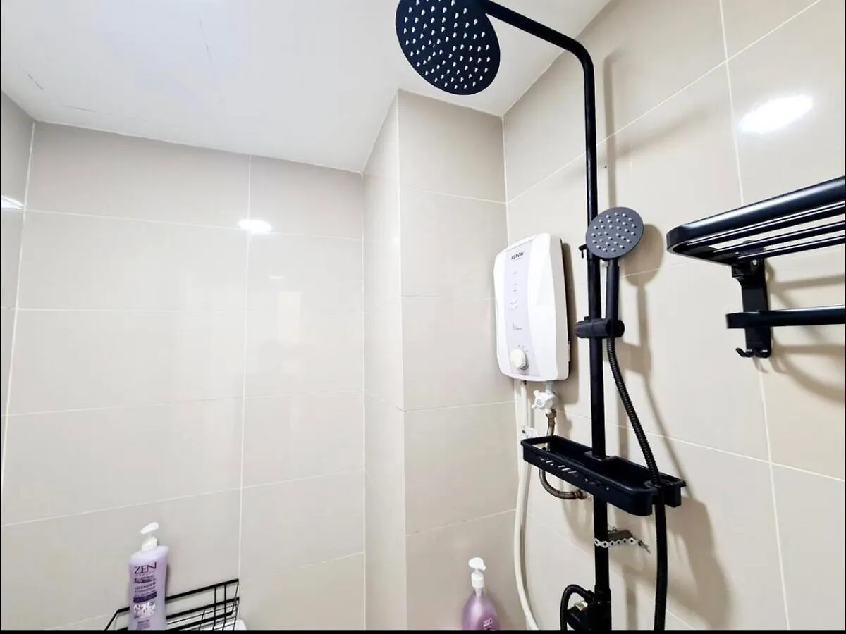 קואלה לומפור Short Stay House- 2 Bedroom 9 Guest The Scott Garden