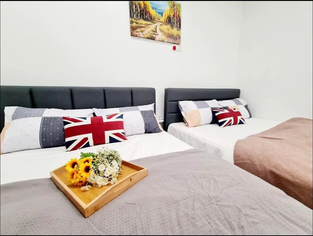 קואלה לומפור Short Stay House- 2 Bedroom 9 Guest The Scott Garden דירה קואלה לומפור
