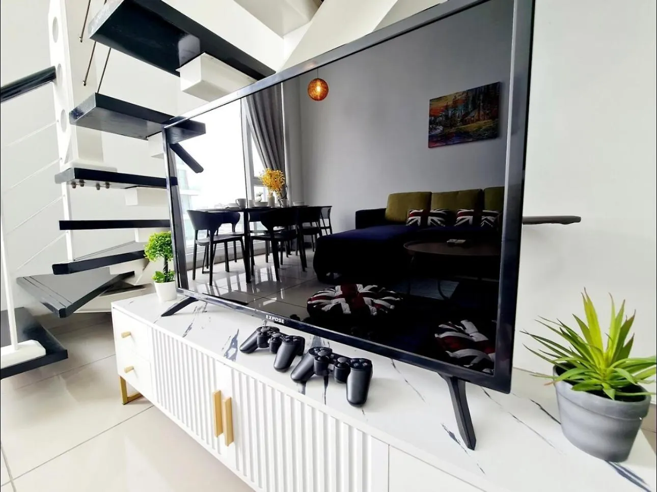 דירה קואלה לומפור Short Stay House- 2 Bedroom 9 Guest The Scott Garden
