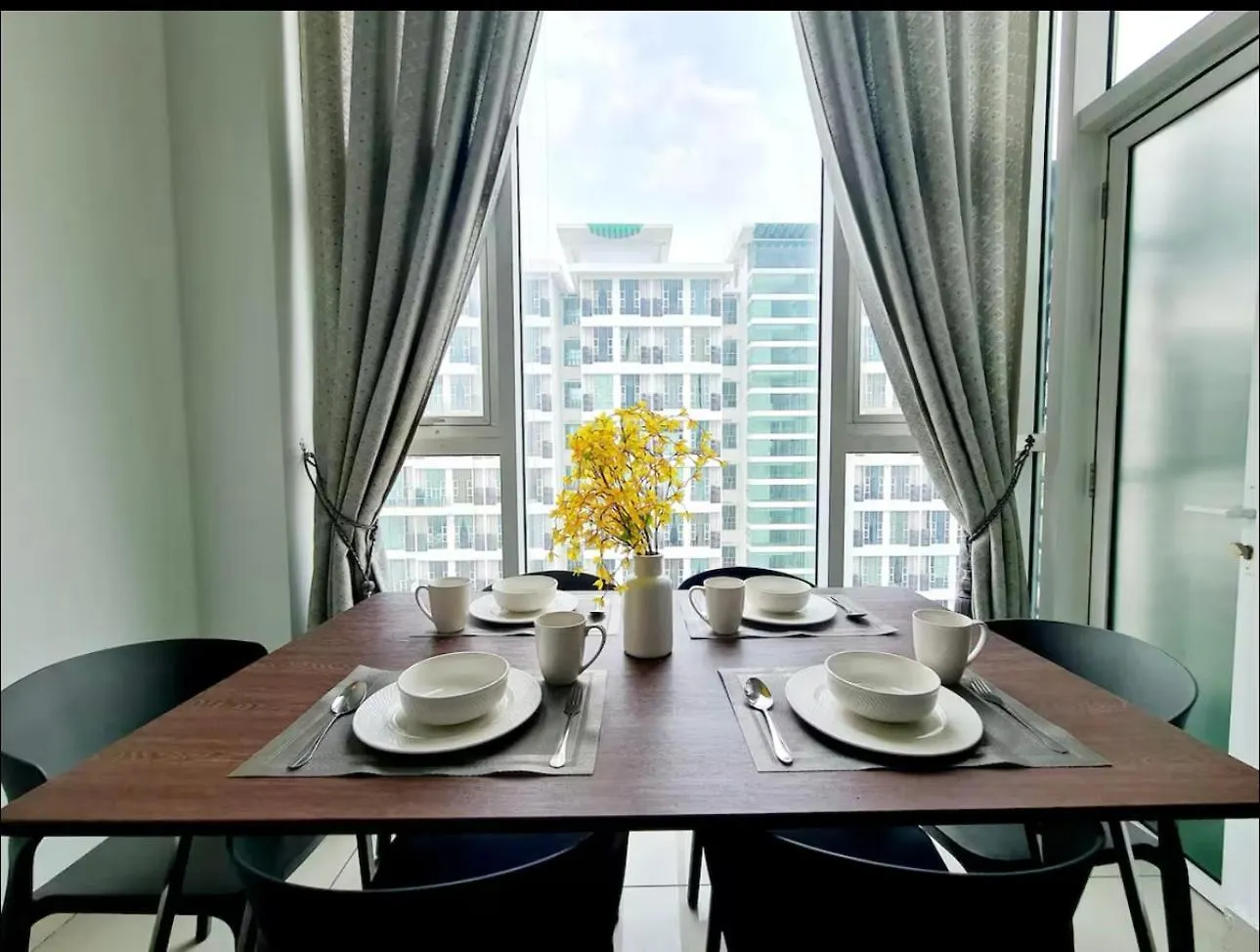 דירה קואלה לומפור Short Stay House- 2 Bedroom 9 Guest The Scott Garden